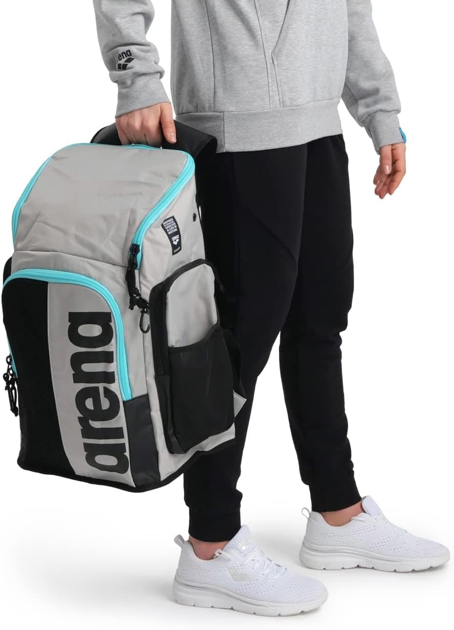 arena Spiky III 45 Mochila para piscina, natação, ginásio, desporto e lazer, tecido repelente de água com alças acolchoadas, inclui bolsas para a humidade, 45 litros