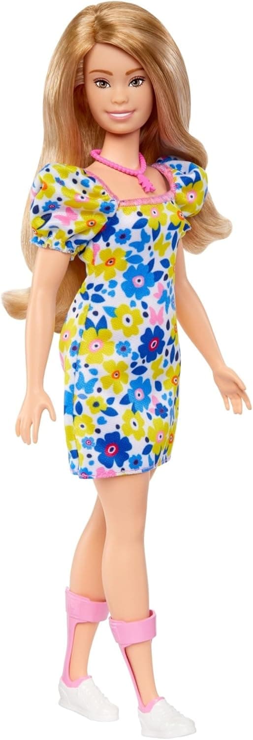 Barbie Fashionista vestido de flores boneca síndrome de down com conjunto de moda e acessórios, brinquedo + 3 anos (Mattel HJT05)