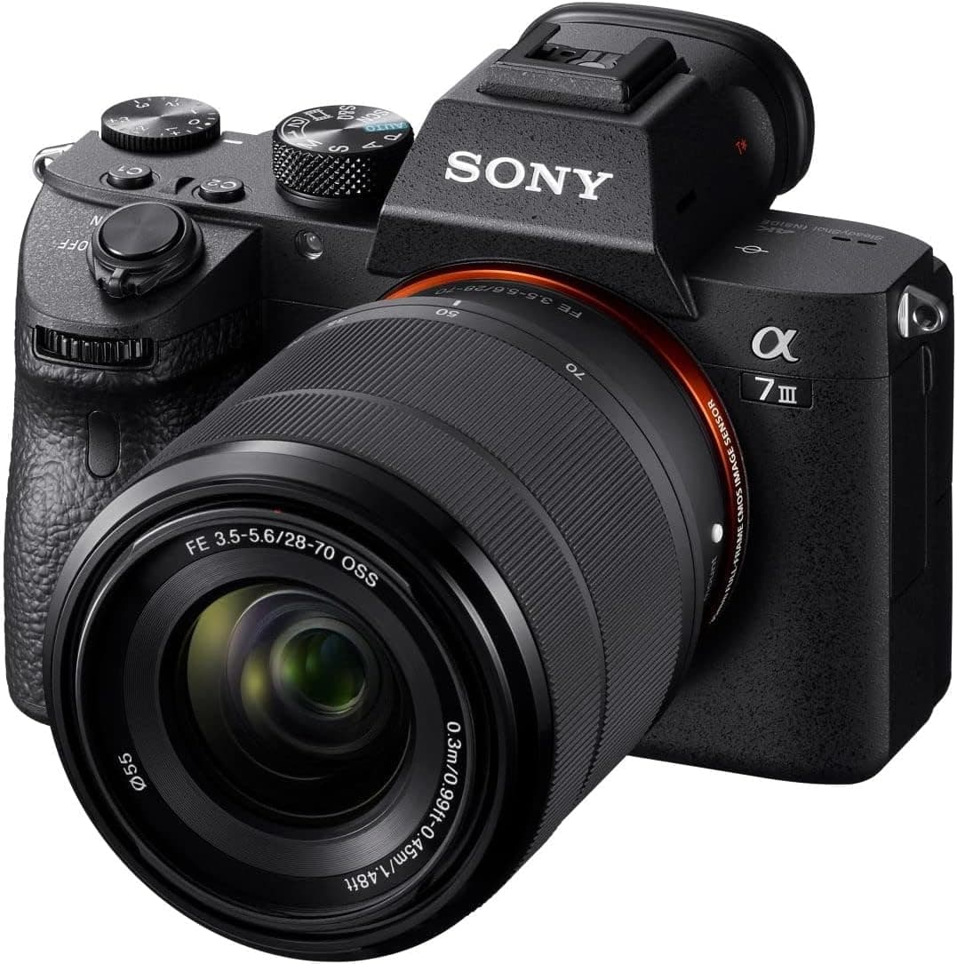 Sony Alpha 7 III + Objetiva 28-70mm f/3.5-5.6 SEL
