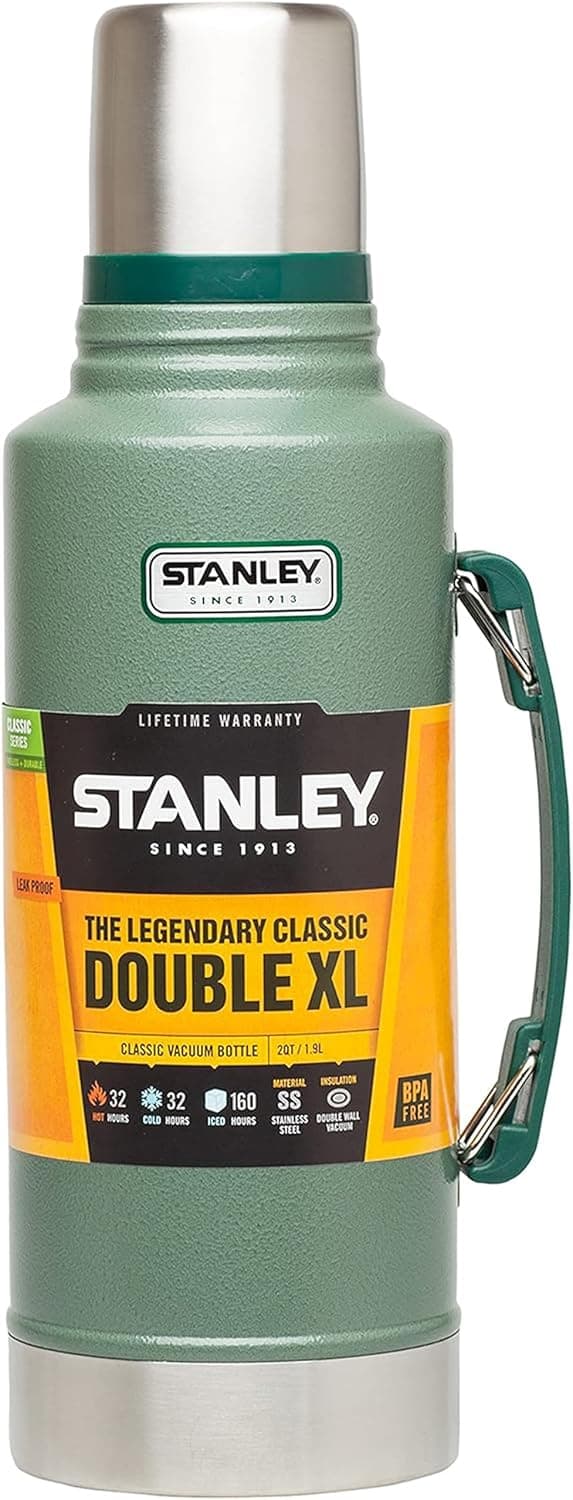 Garrafa térmica Stanley Classic Legendary 1,9L - Permanece quente ou fria por 32 horas - Garrafa térmica de aço inoxidável - Garrafa térmica para café sem BPA - Pode ser lavada na máquina de lavar louça