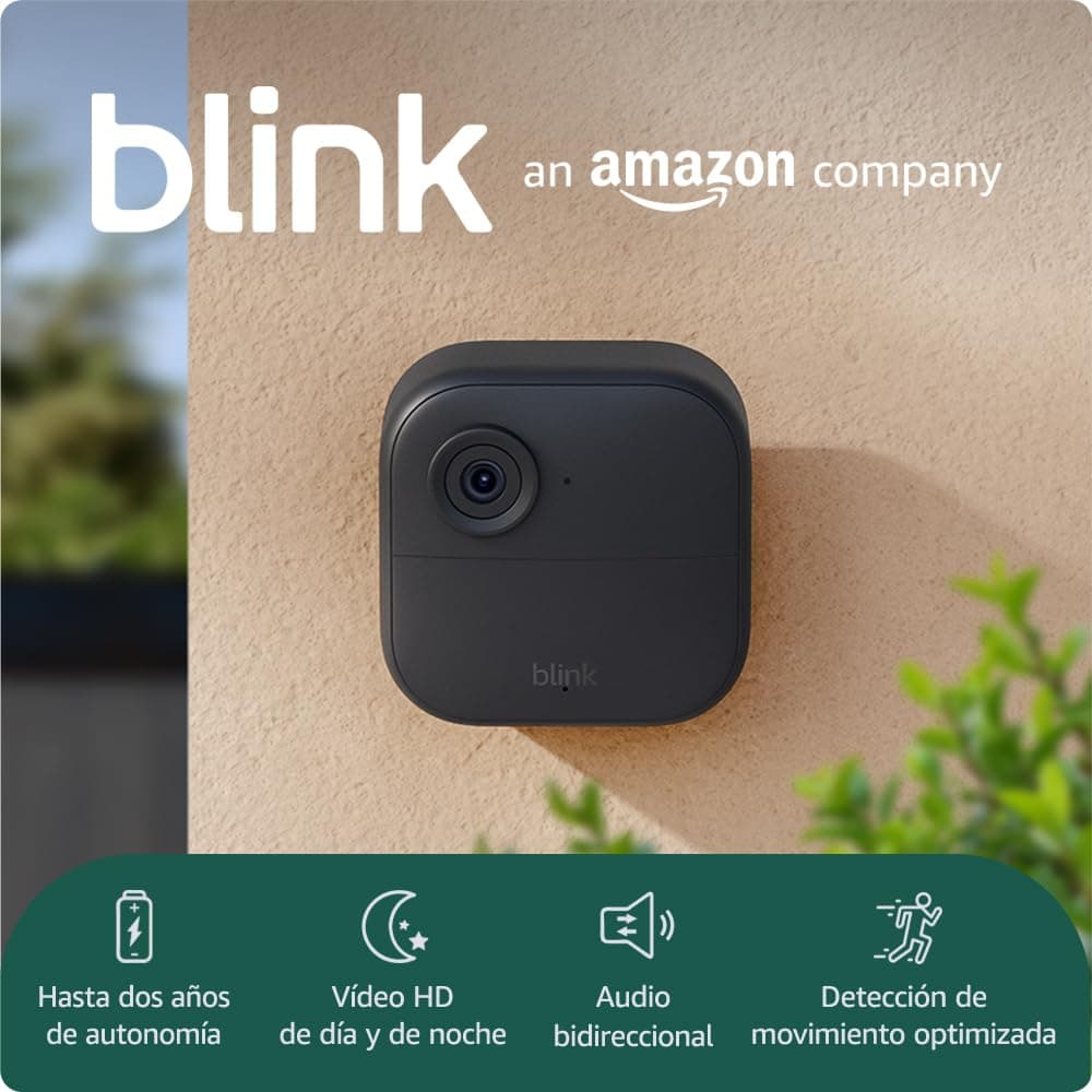 Blink Outdoor 4 | Câmara de segurança HD sem fios com deteção de movimento e 2 anos de autonomia, pack de 2 câmaras com Sync Module Core