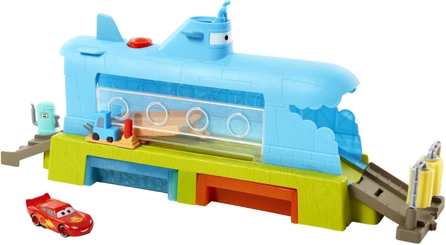 Mattel Disney Cars on the Road baleia lavandaria de carros pista para carros de brinquedo, inclui 1 veículo Raio McQueen que muda de cor na água, presente + 4 anos (HGV70)
