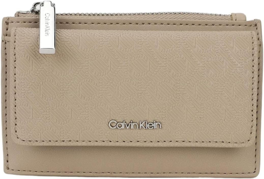 Calvin Klein CK Must Zip Flap Porta-cartões para Mulher