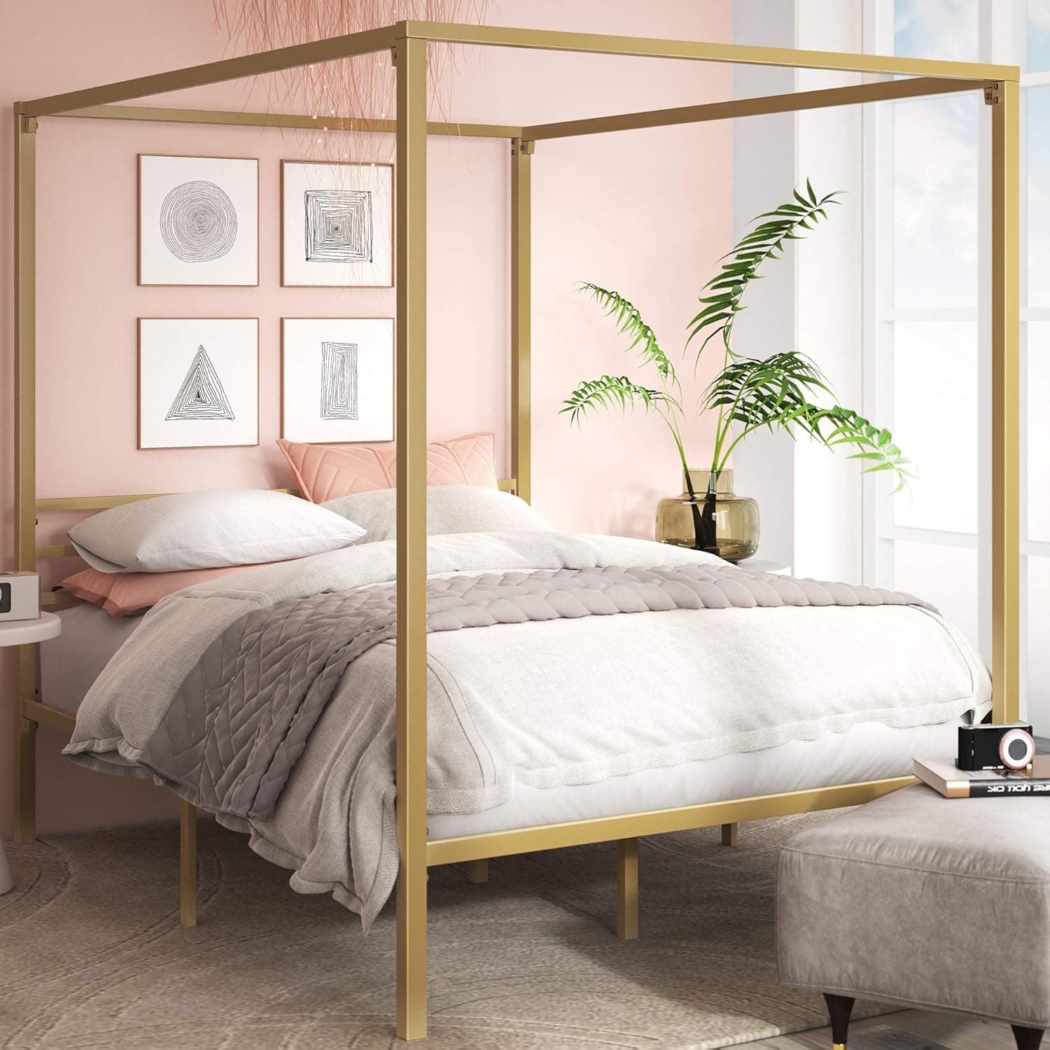 Zinus Patricia | Cama de casal 150 x 190 cm com dossel metálico, base de armazenamento e estrutura em aço dourado com suporte de lâminas
