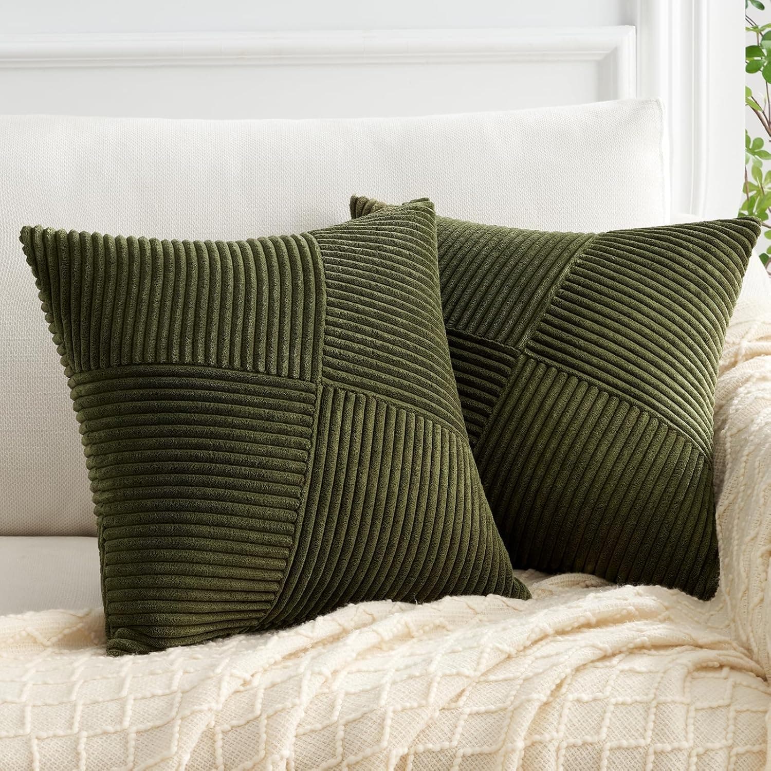 Topfinel Capas de almofada 60 x 60, verde azeitona, macia e duradoura, capas com fecho de correr oculto para sala de estar, sofás, cama, cadeiras, quarto e jardim 2 peças