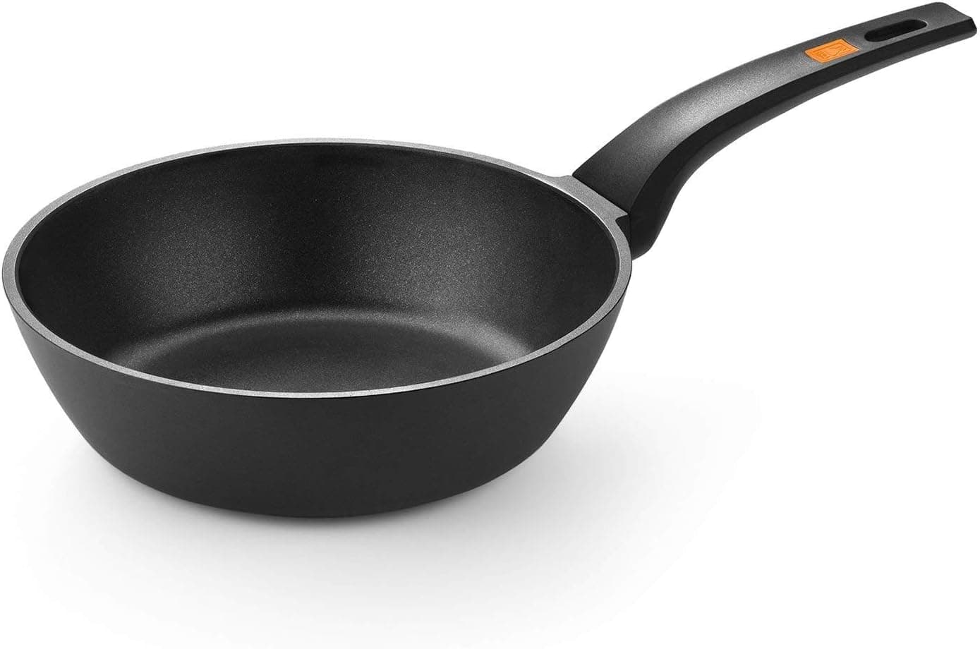 Frigideira BRA Efficient de 20 cm, alumínio fundido com revestimento antiaderente Platinum Plus, adequada para todos os tipos de fogões, incluindo indução, sem PFOA