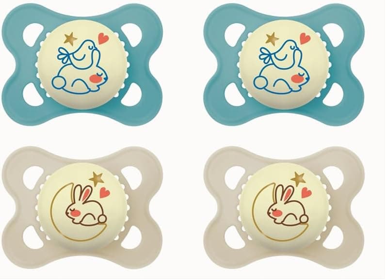 MAM | Pack de 4 chupetas de látex para bebés 2-6 meses com efeito que brilha no escuro e caixa autoesterilizadora