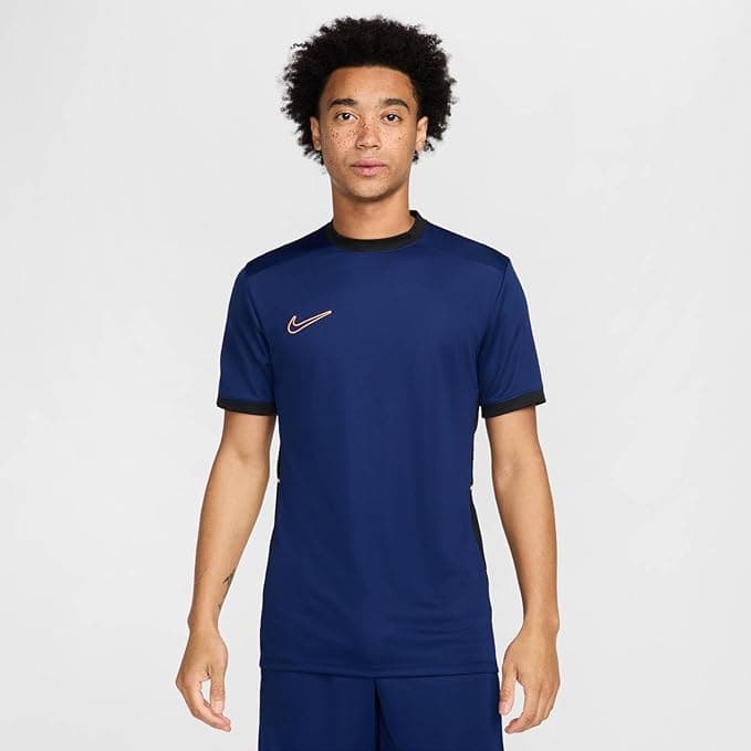 Nike Academy | T-shirt desportiva Dri-Fit de manga curta para homem