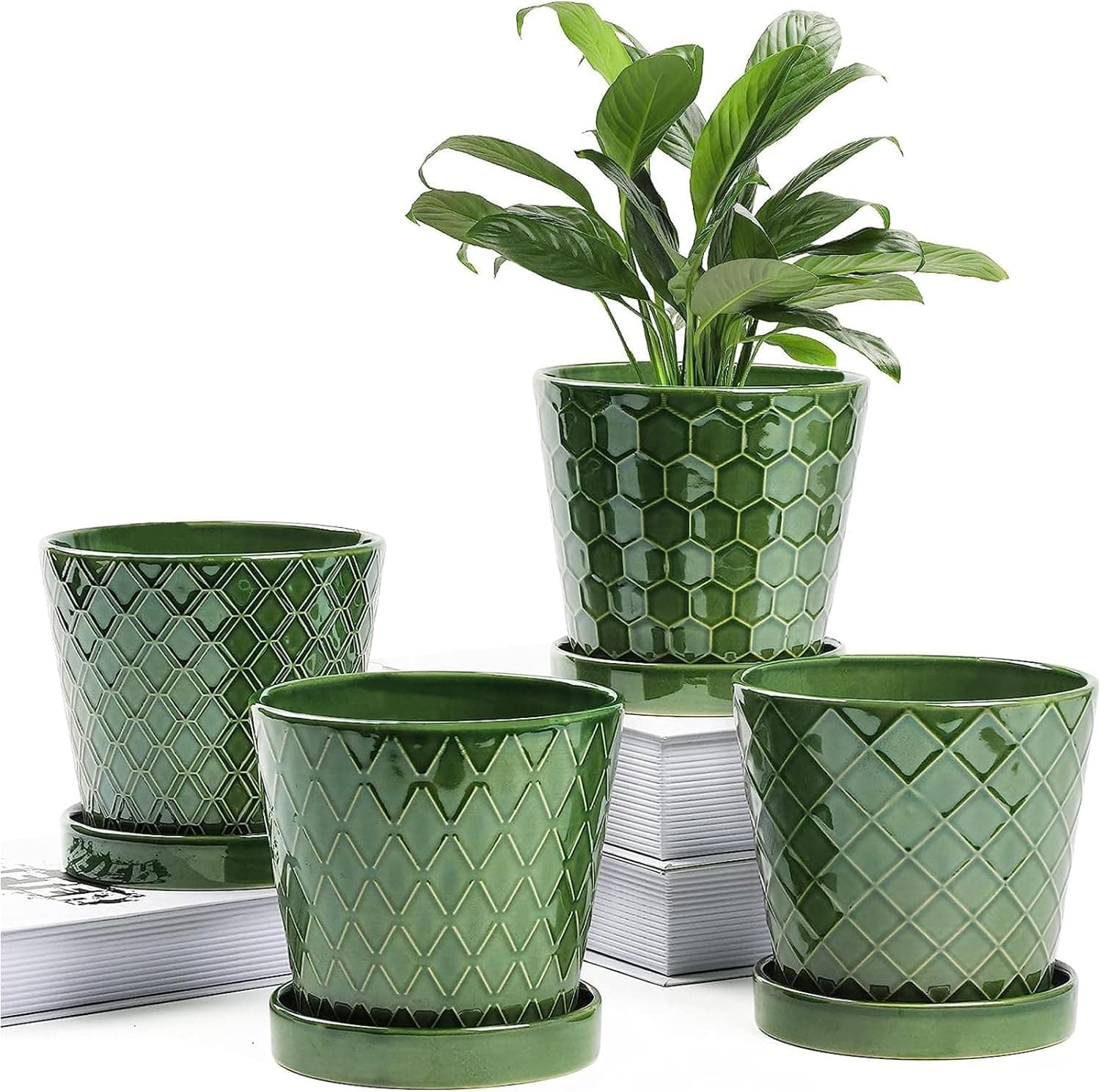 Buymax Conjunto de 4 vasos de interior de cerâmica de 12,7 cm com orifício de drenagem e bandeja de cerâmica, presente para decoração de jardim, casa, secretária, escritório, parapeito de janela