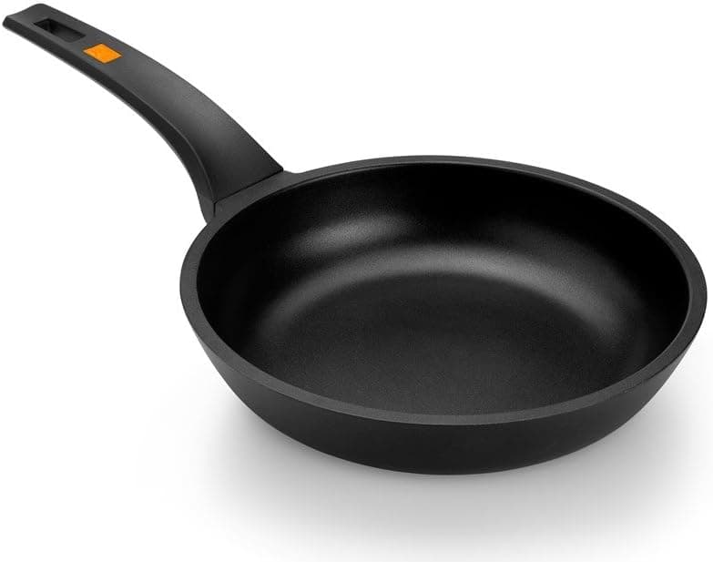 BRA Efficient | Frigideira de 18 cm, Alumínio Fundido com Antiaderente Platinum Plus, Adequada para Todos os Fogões, Incluindo Indução, Livre de PFOA, Preta Plana 18 cm