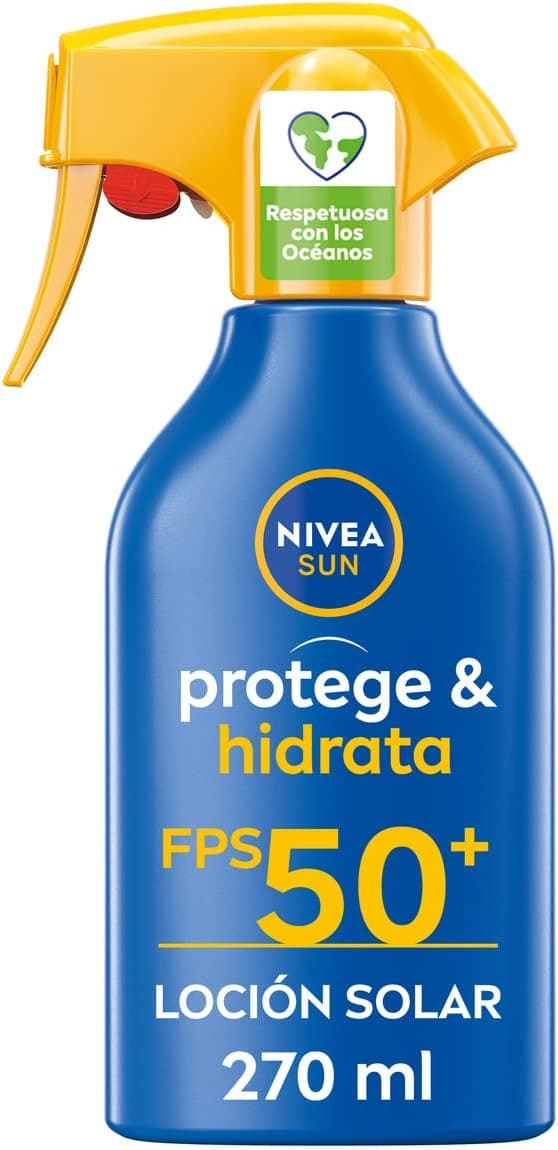 NIVEA SUN Protege & Hidrata Spray Solar FP50+ (1 x 270 ml), protector hidratante y resistente al agua con protección UVA/UVB, protección solar muy alta en formato pistola