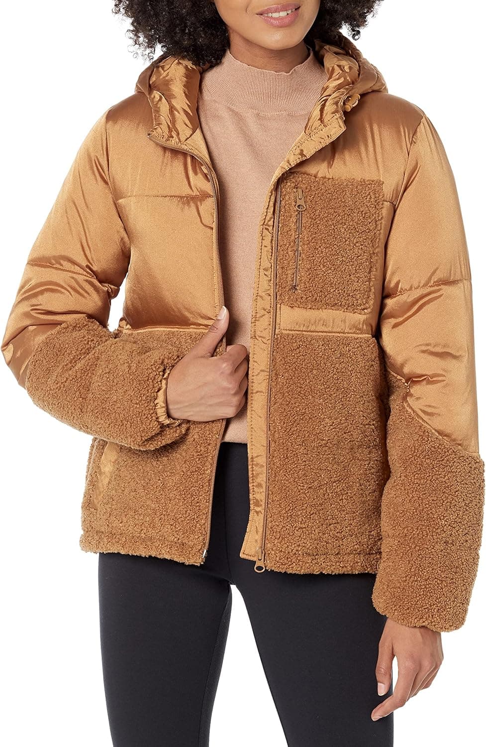 Amazon Essentials Casaco acolchoado em peluche para mulher