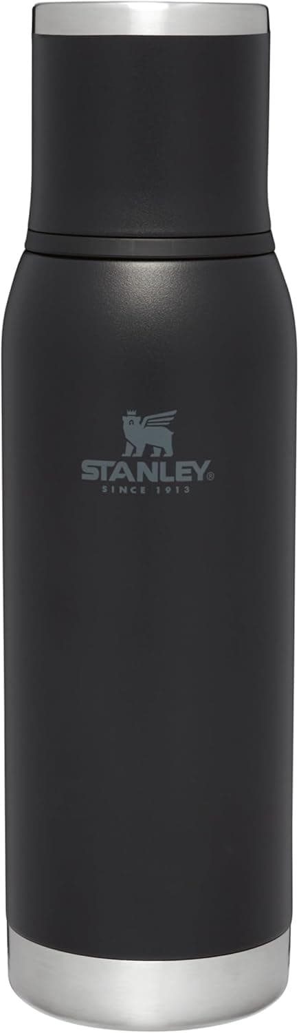 Stanley Adventure To-Go Garrafa térmica 1,0 L - 25 horas quente - 27 horas fria - anti-fugas - tampa isolante - sem BPA, tampa para servir com controlo de fluxo, adequada para máquina de lavar louças