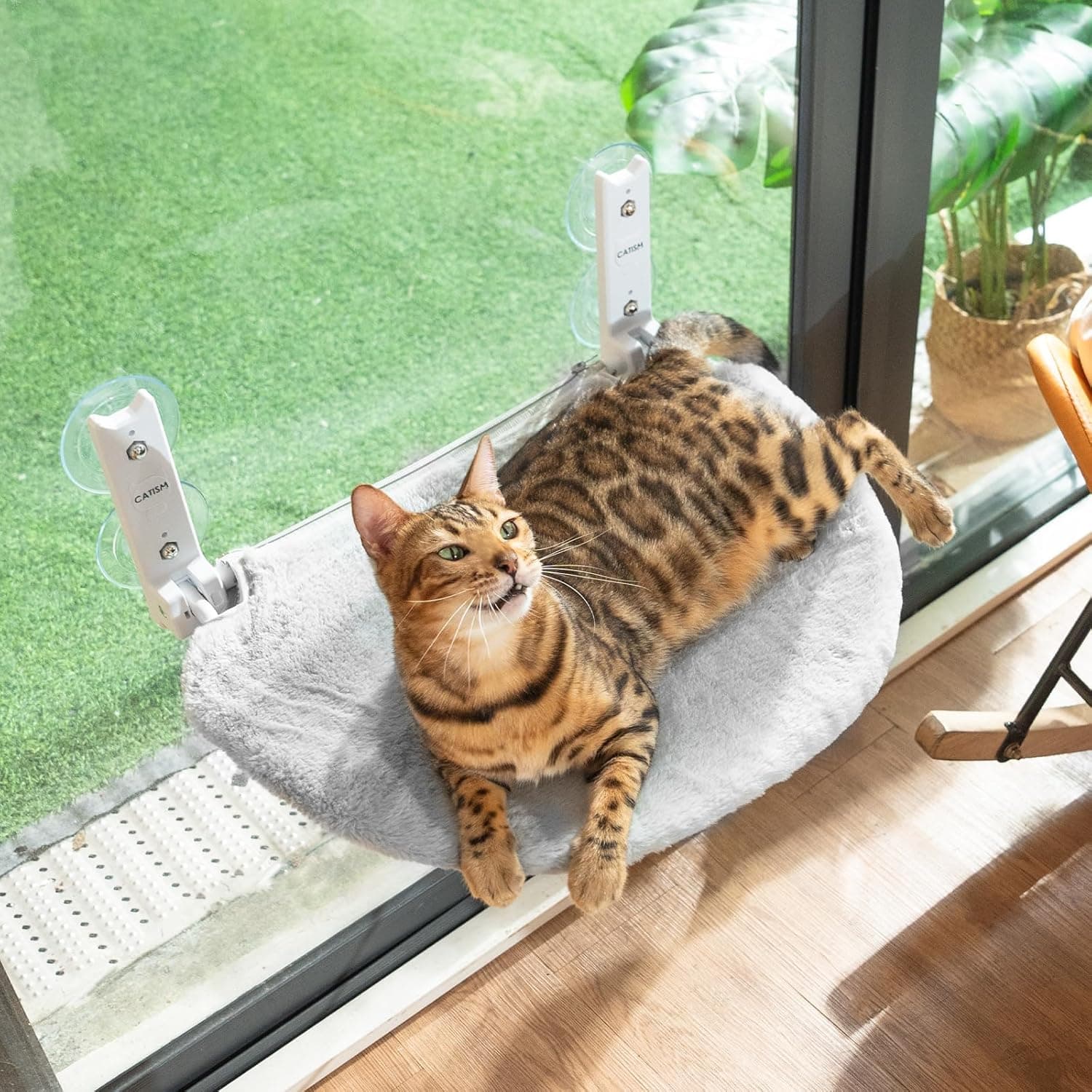 CATISM | Cama de janela semicircular dobrável para gatos com ventosas estáveis 50 x 36,5 cm cinzento