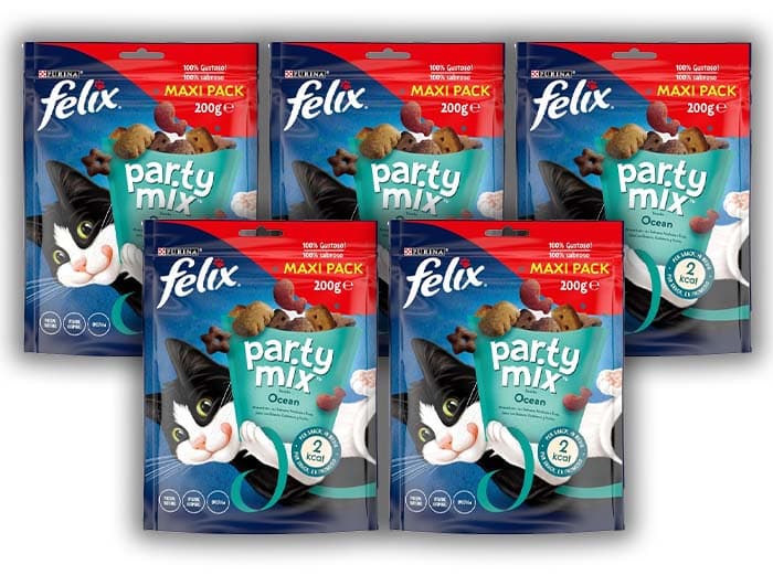 Purina Felix Party Mix Ocean, Snack, prémio para gato com salmão, carbono e truta, Maxi Pack 5 sacos de 200 g