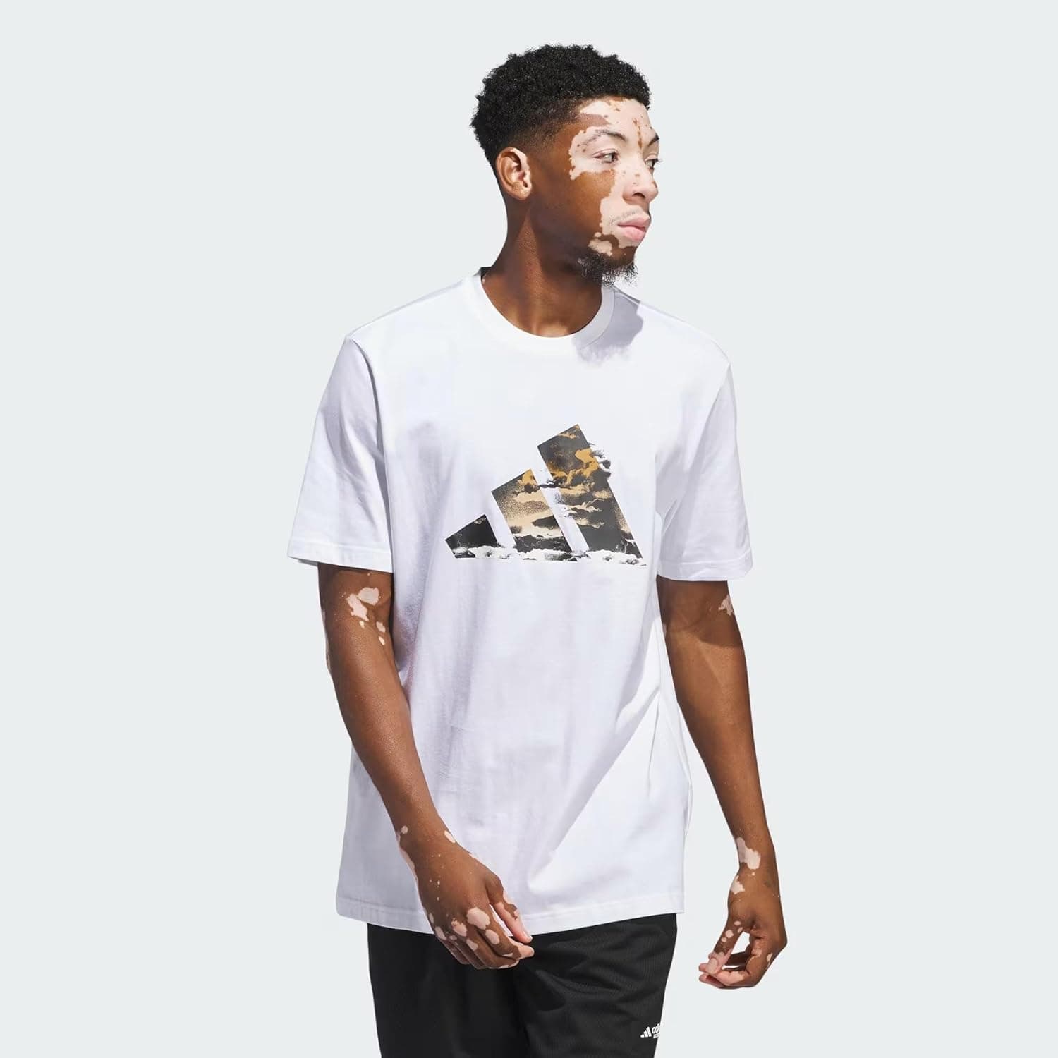 adidas Blue Summer Logo Graphic T-shirt para homem