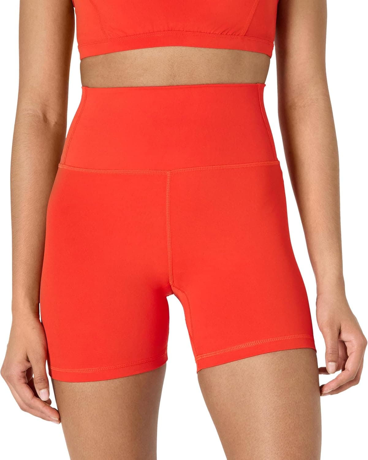 Amazon Essentials | Calções de treino para mulher